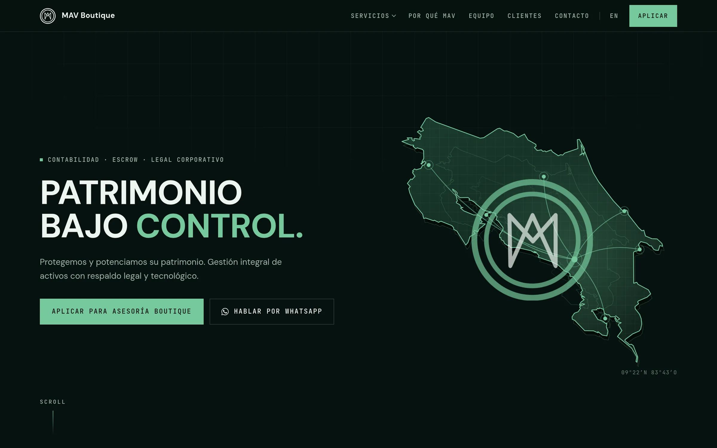 Inicio de MAV Boutique en escritorio: el titular «Patrimonio bajo control.» junto a un mapa de Costa Rica con la marca MAV.
